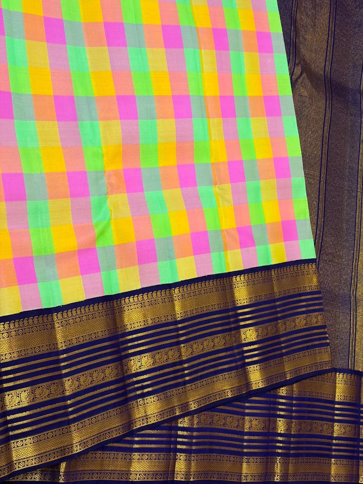 Pastel Kattam Navy Temple Peacock Border Korvai Kanchipuram Silk Saree